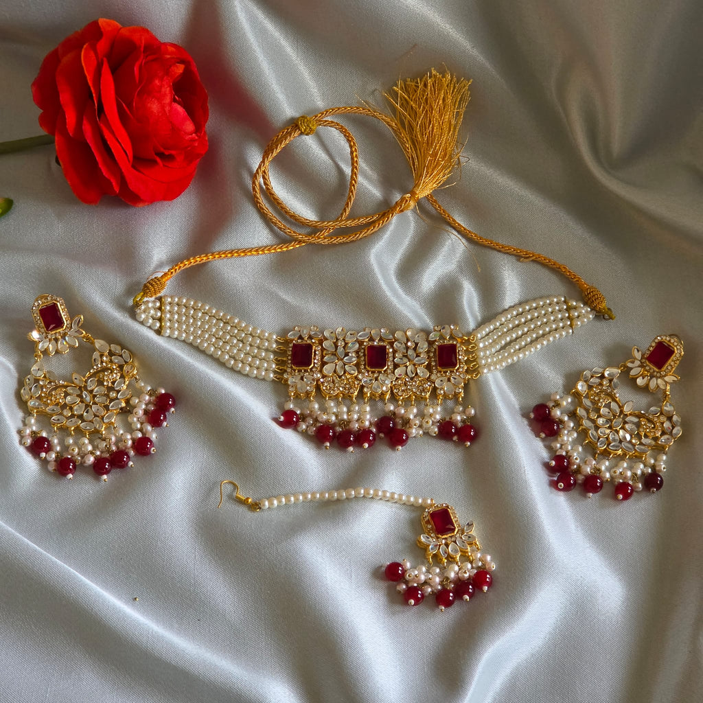 Red Kundan
