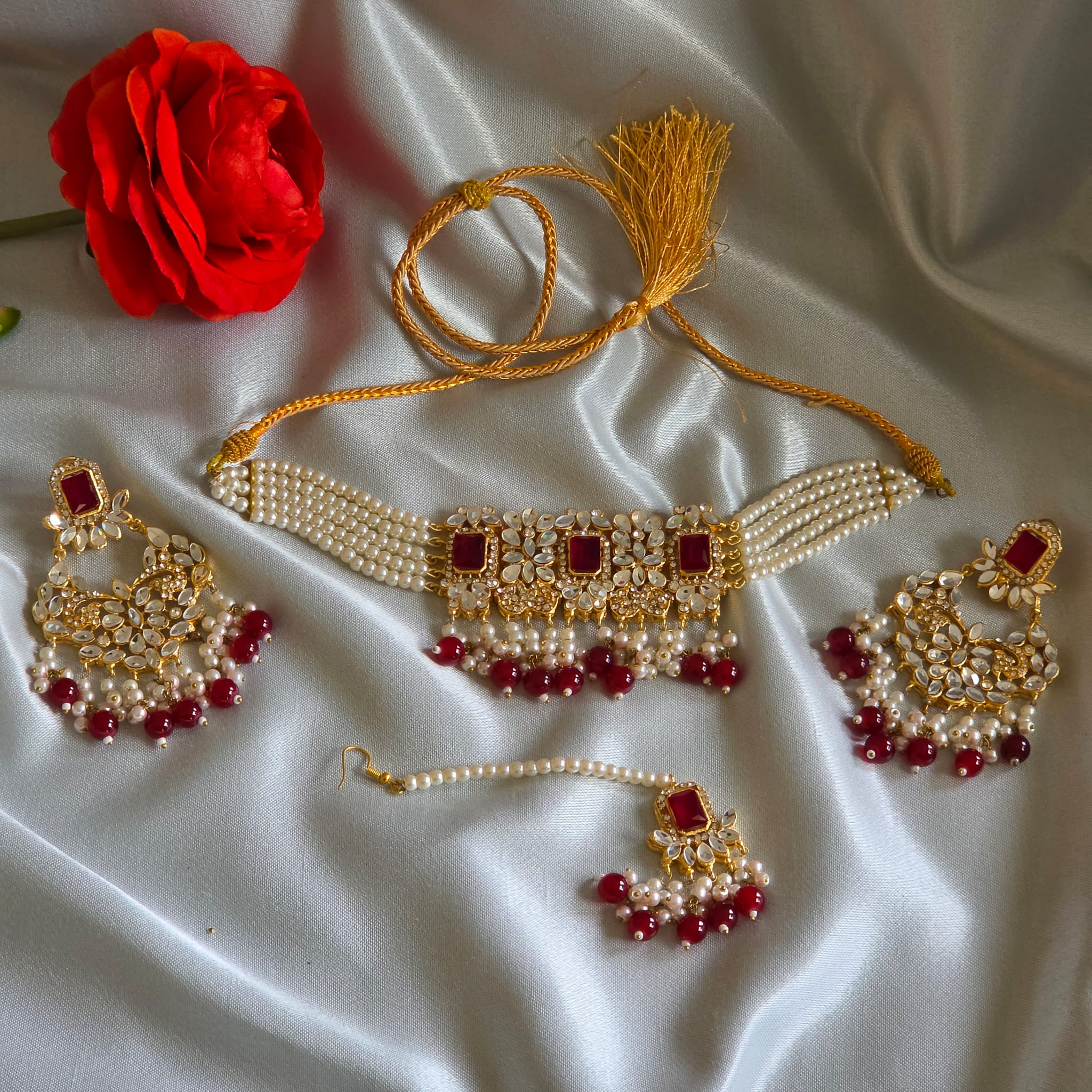 Red Kundan