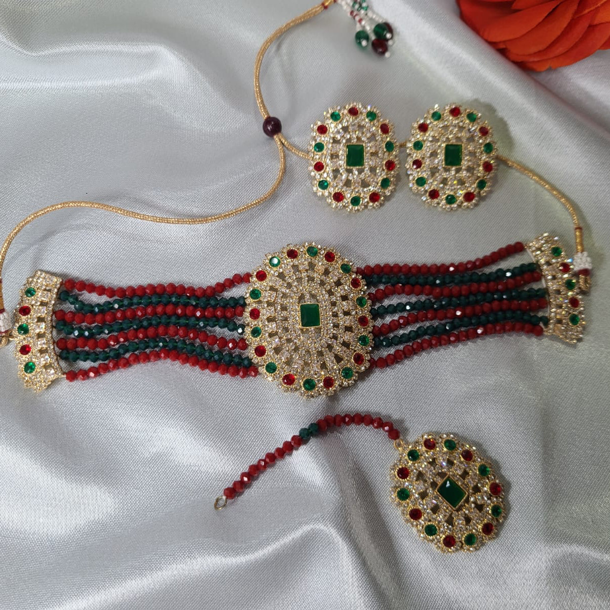Red and Green Noor - Choker Set