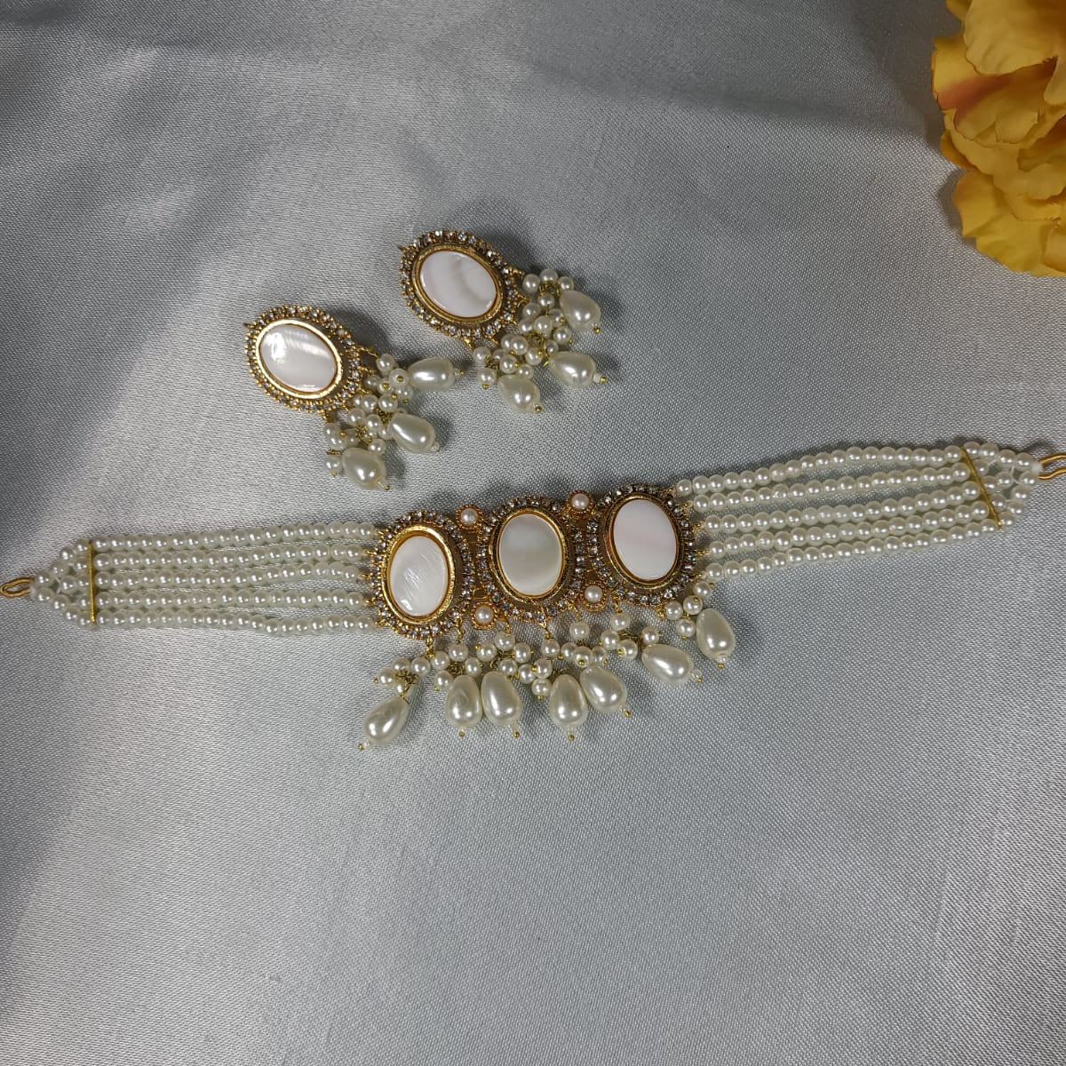 White Cloud Pearls -  Choker Set