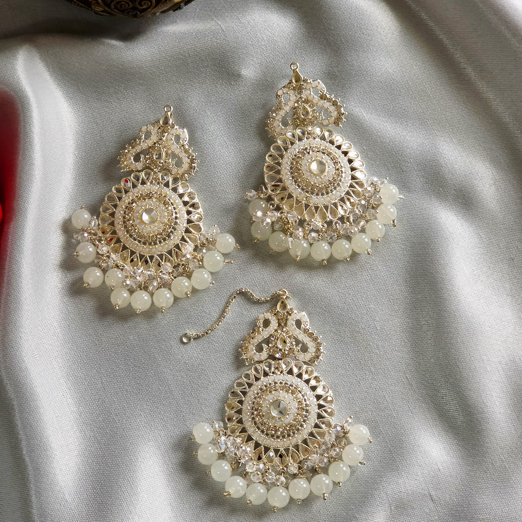 White Afsana