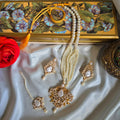 White and Gold Fantasy